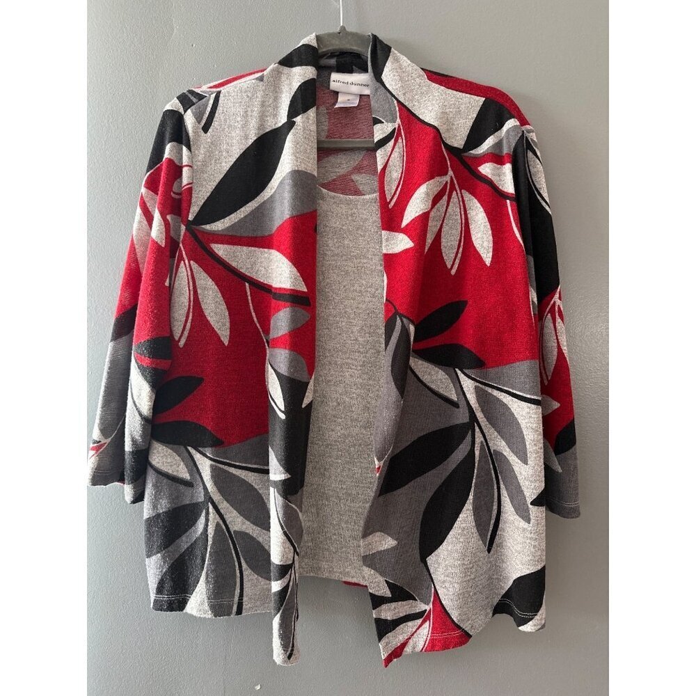 Alfred Dunner M Layered Look Sweater Top Floral Romantic Valentine's Boho Spring